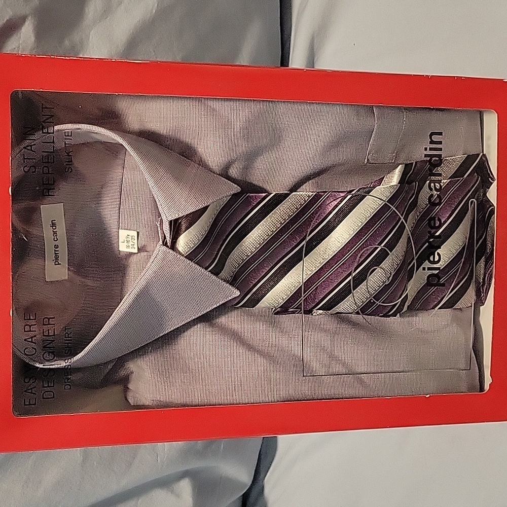 New Men's pierre cardin dress shirt and tie set. Size large